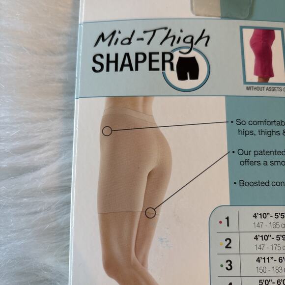 SPANX Assets By Sara Blakely Mid Thigh Shaper In Black Size 2 - Picture 5 of 5
